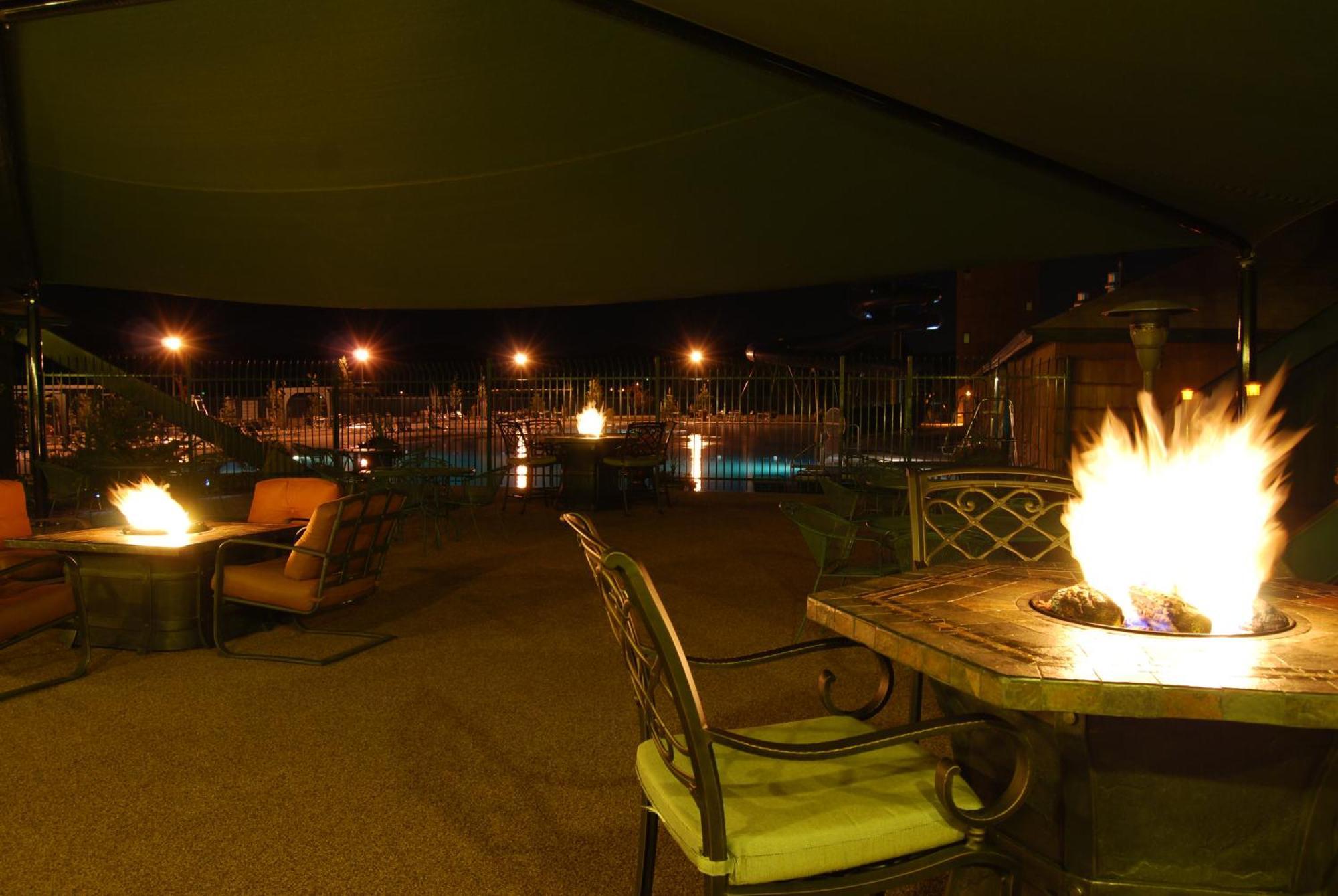 Fairmont Hot Springs Resort Анаконда Екстериор снимка